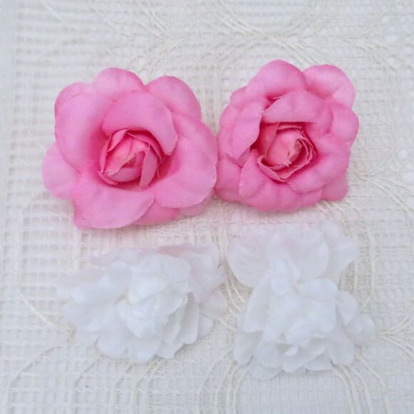 Pink and White Flower Post Earrings for Women in Spring, Gift for Woman - Picture 3 of 6